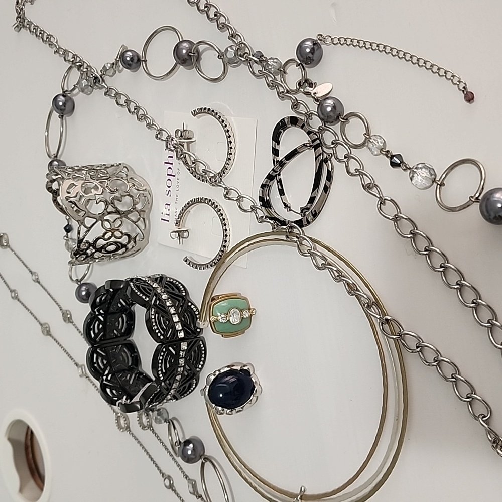Lot of Lia Sophia jewelry